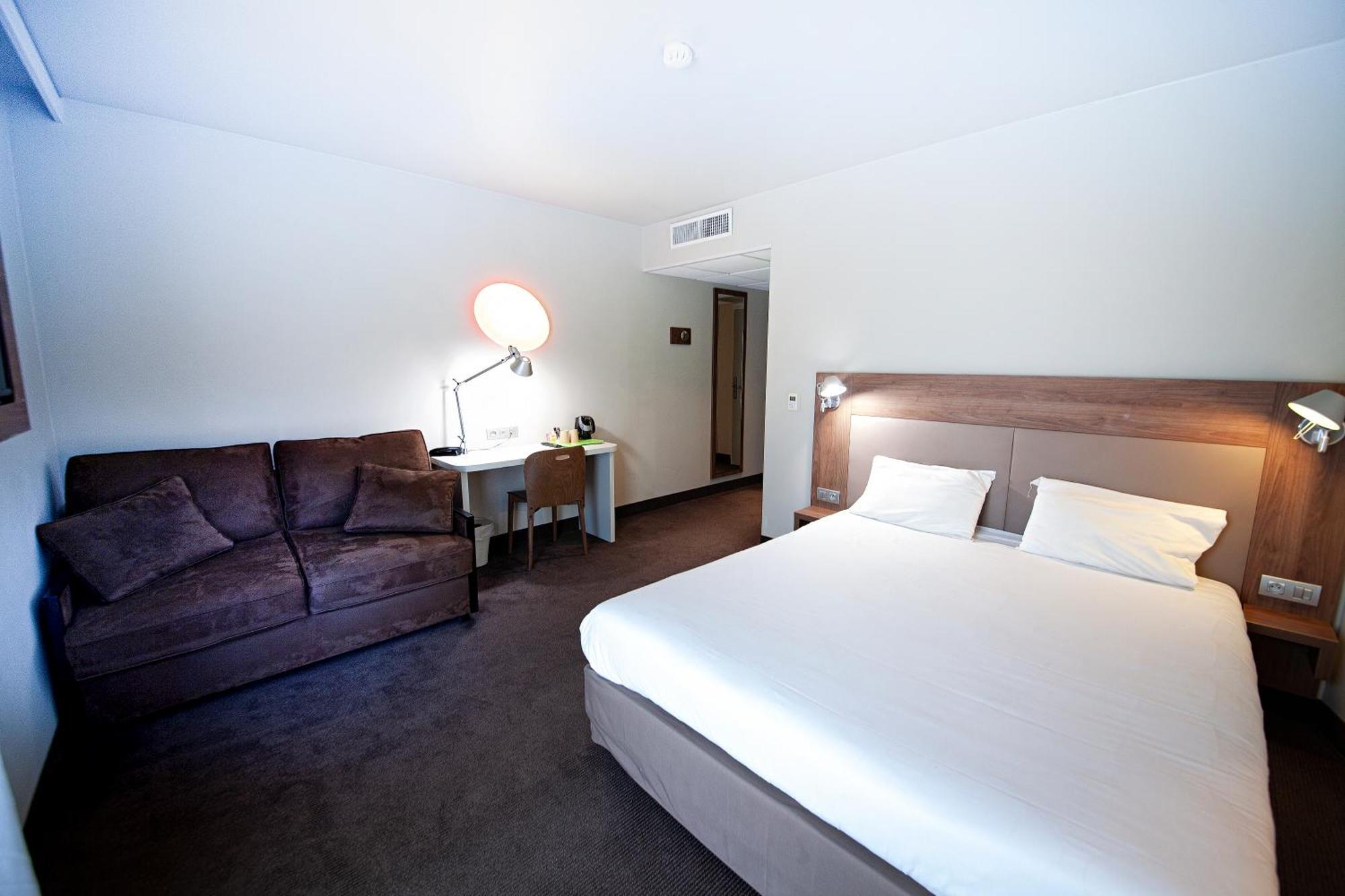 Campanile Ferrand Centre Hotel 3*