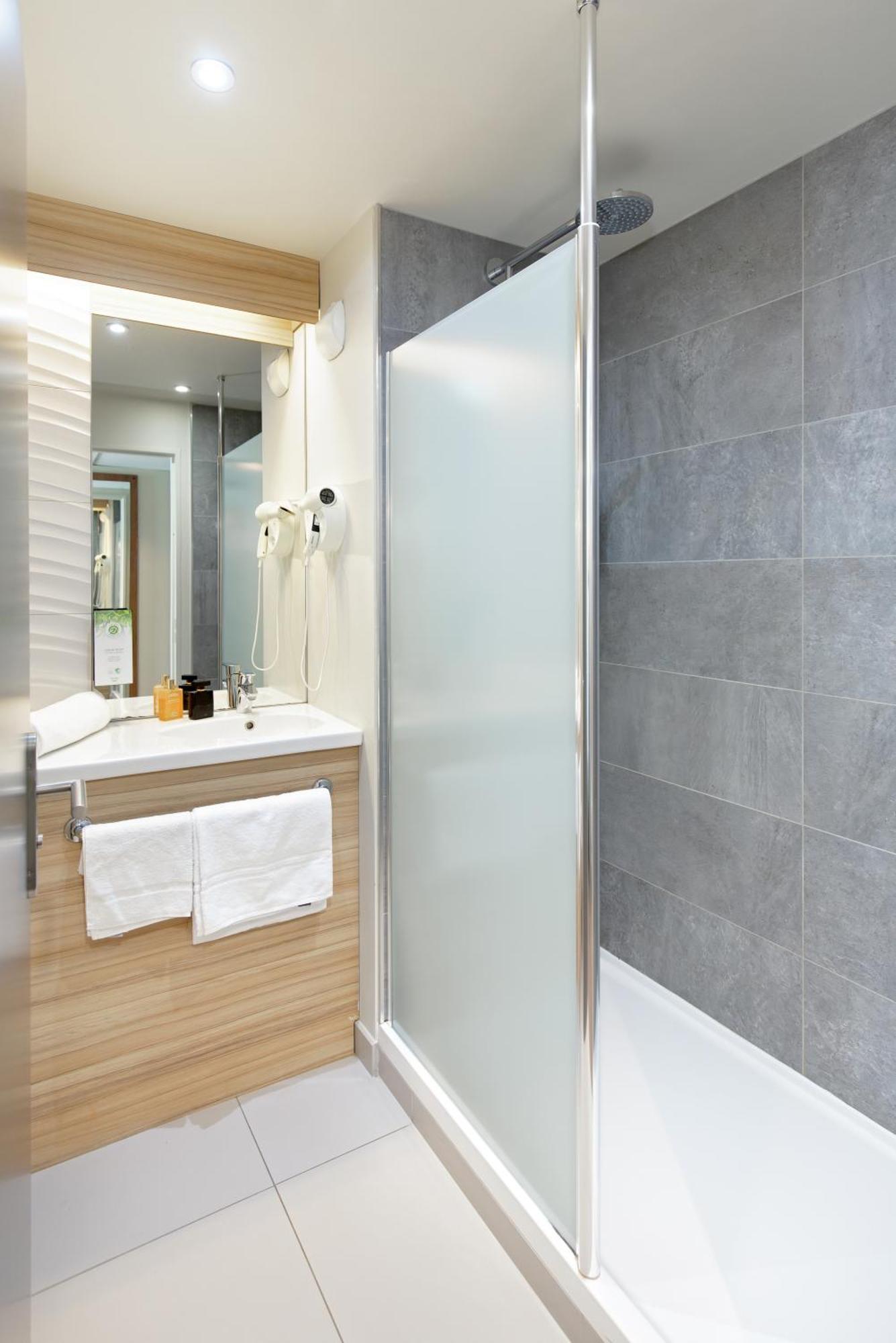 Campanile Ferrand Centre Hotel 3*