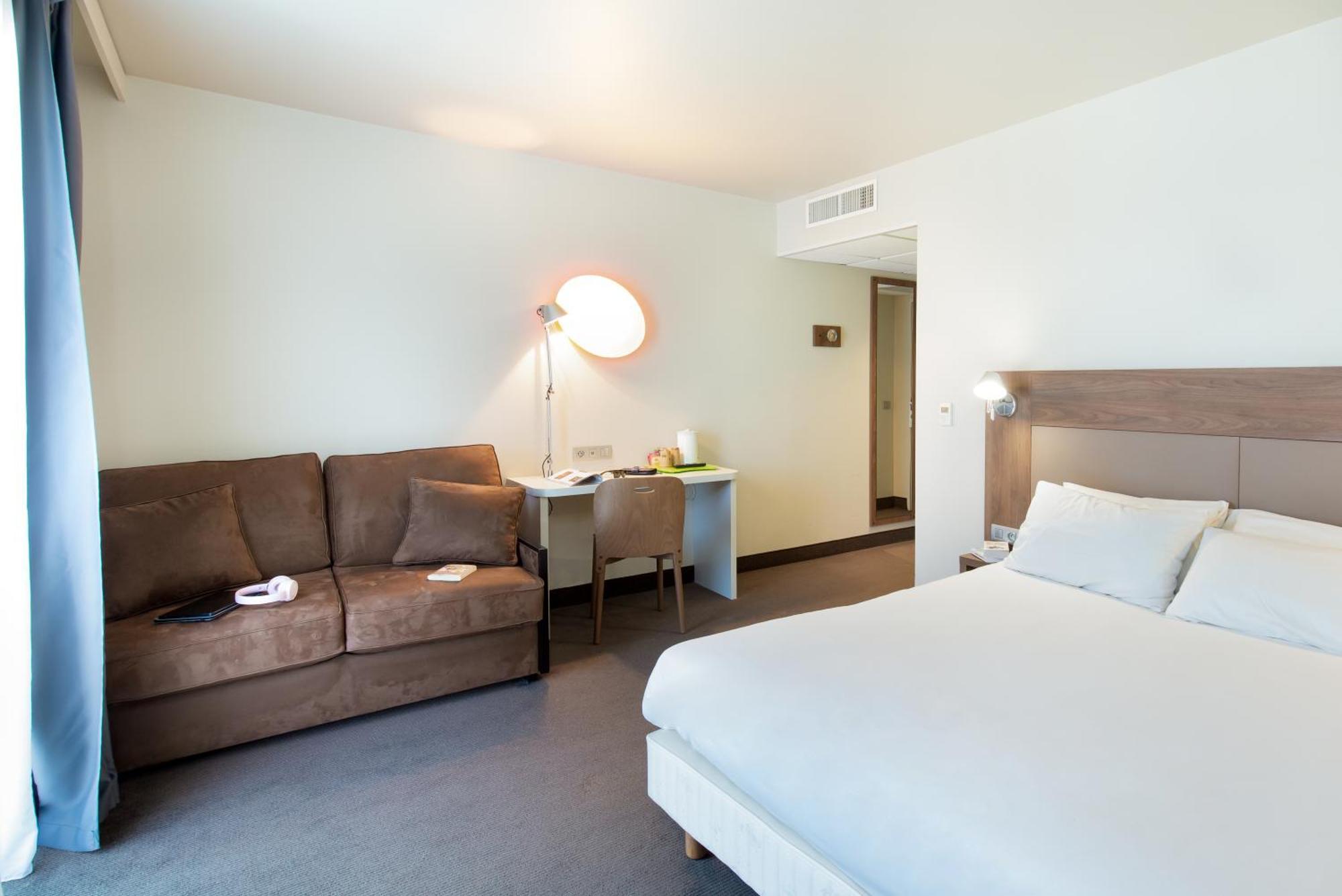 Campanile Ferrand Centre 3*